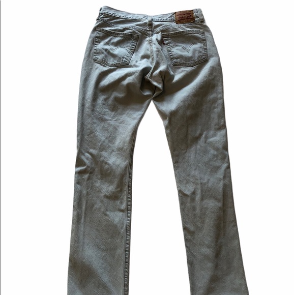 Levi’s 501 Light Wash Distressed Straight Jeans with Patches - Picture 3 of 17